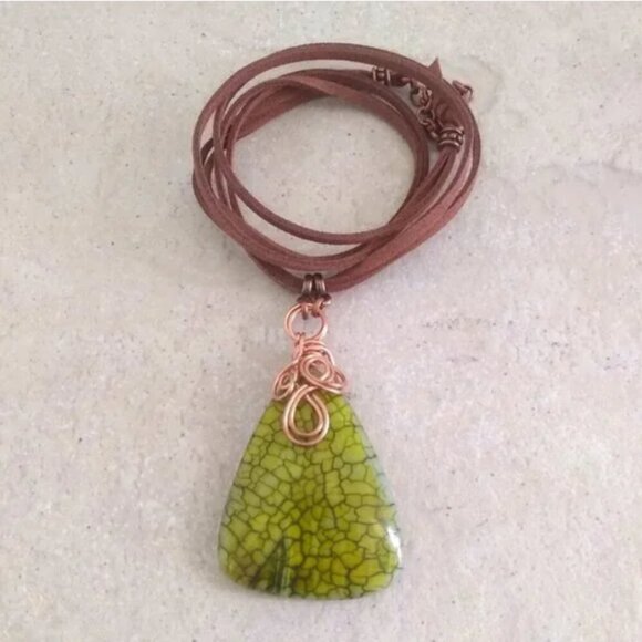 Handmade Copper Wrapped Green Agate Pendant • Vegan Suede • Boho Necklace - Picture 3 of 16